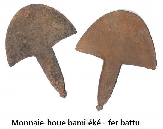 Monnaie houe bamileke fer battu