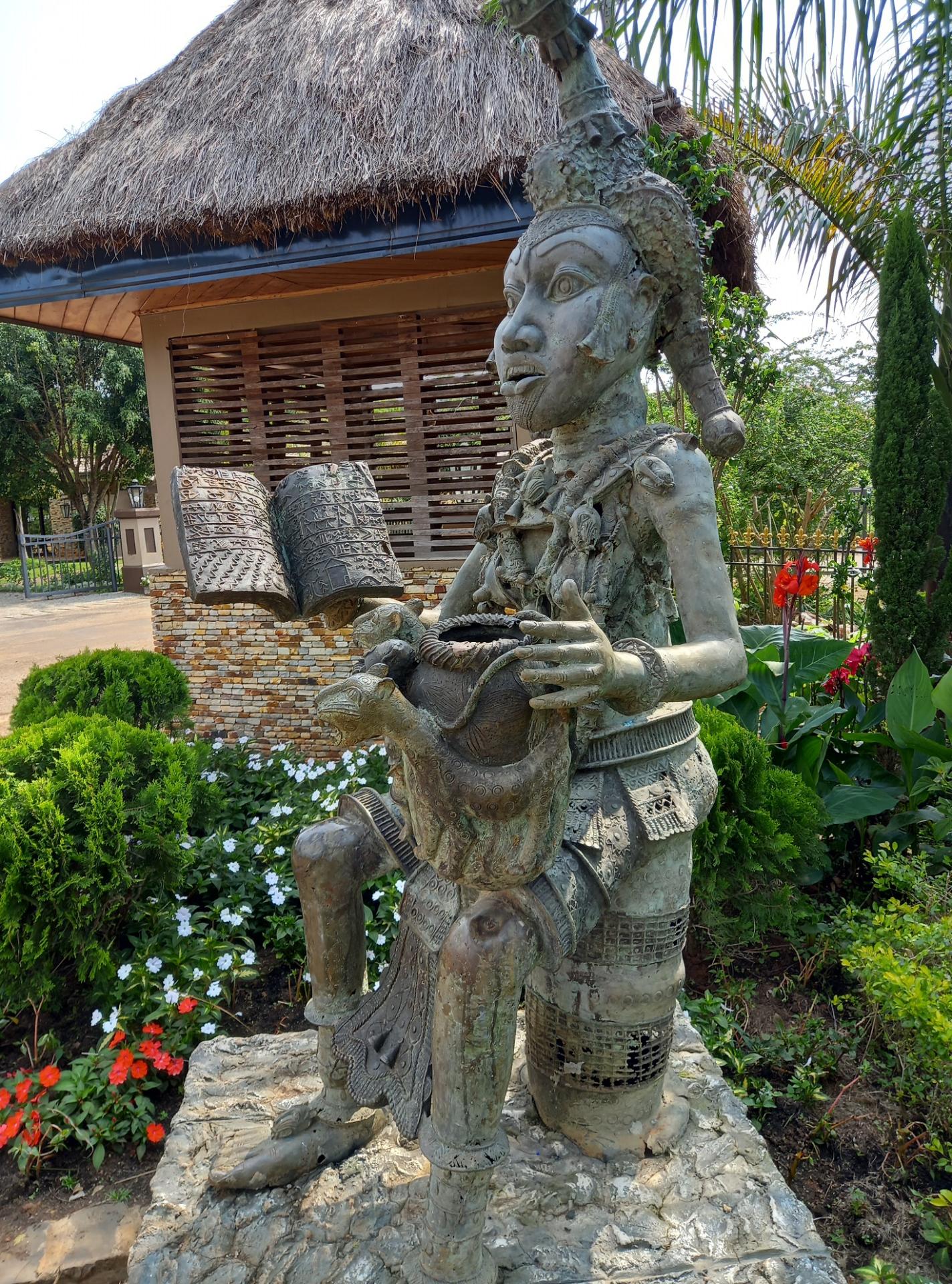 Statue bamoun tajidor