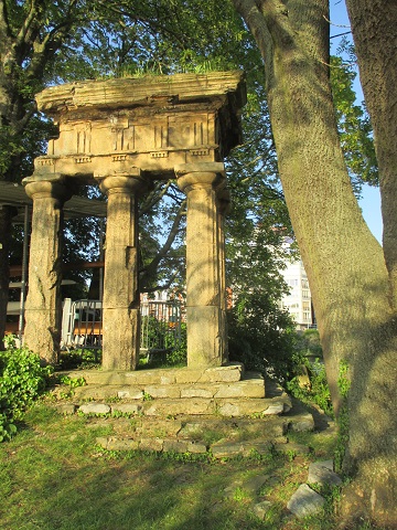 Temple dorique de la boverie